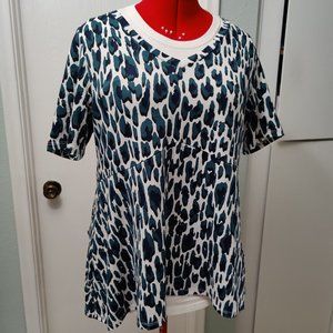 LuLaRoe Jana Empire Waist Swing Top (M)
